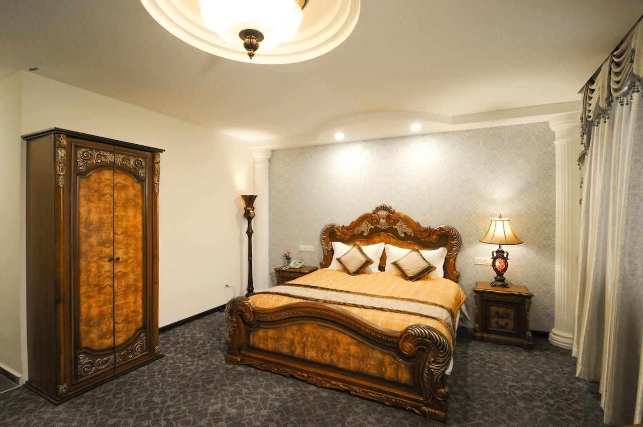 K Garden Hotel Parit Buntar Room photo
